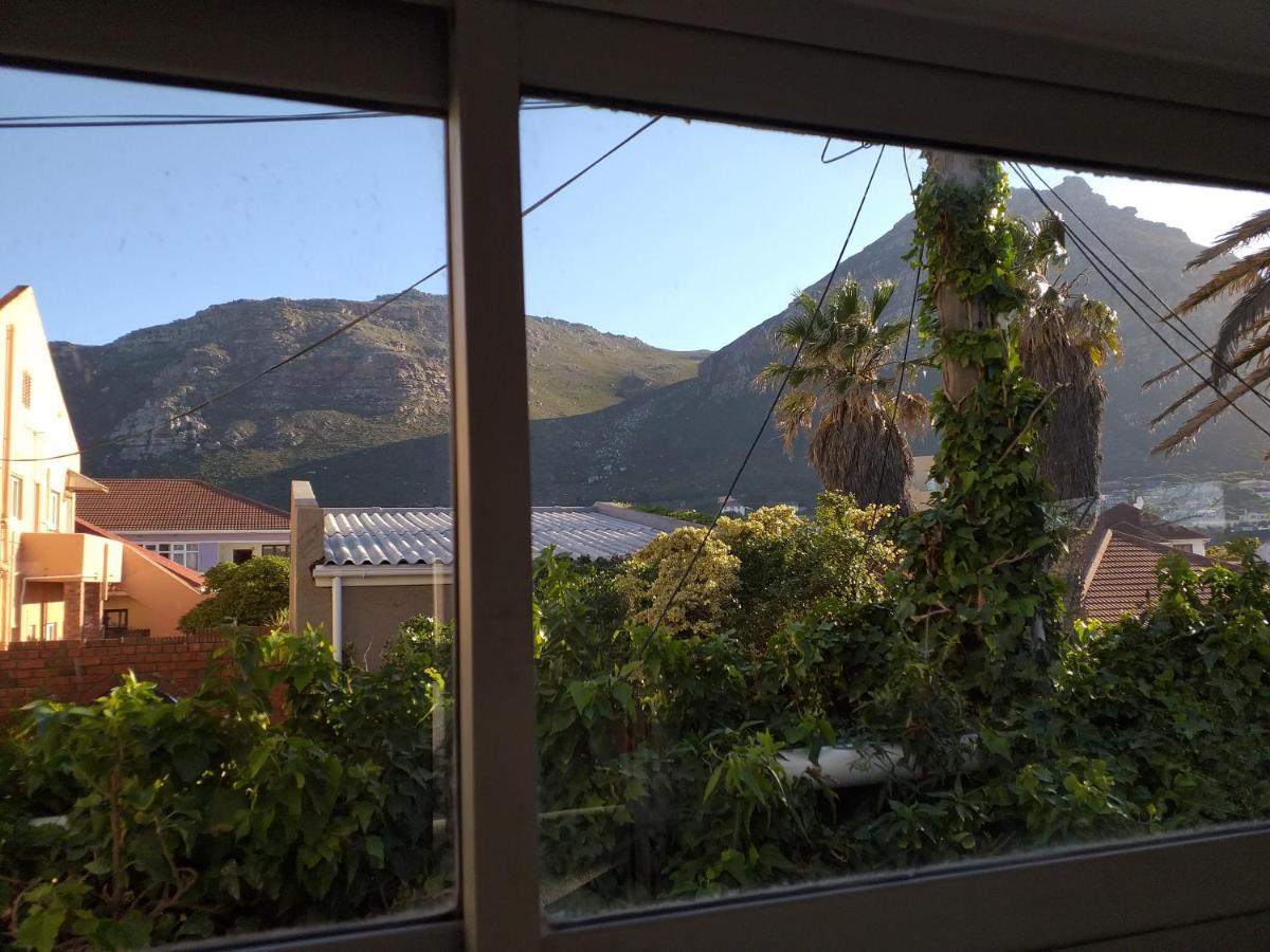 Royal@Sea2 Hotel Muizenberg Buitenkant foto