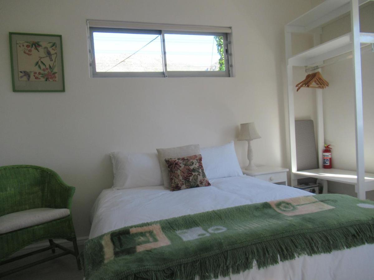 Royal@Sea2 Hotel Muizenberg Buitenkant foto
